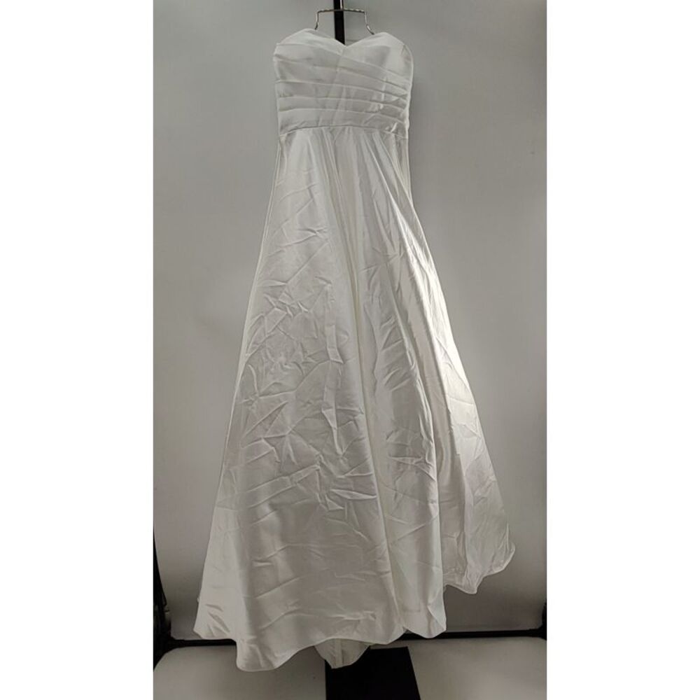 Lulu's Strapless White A-Line Gown